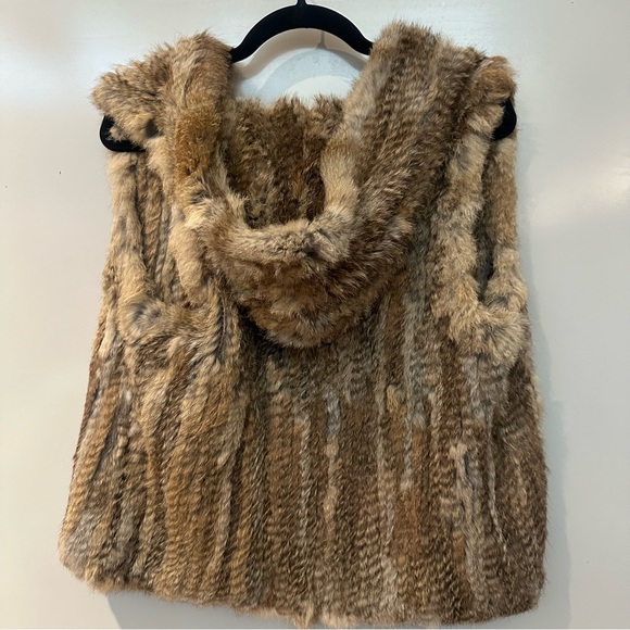 525‎ America - Vest with Hood - 100% Rabbit Fur - Size Small hooded - Picture 2 of 4